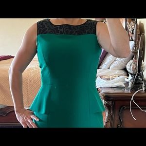 Tahari Arthur S. Levine Dress Green